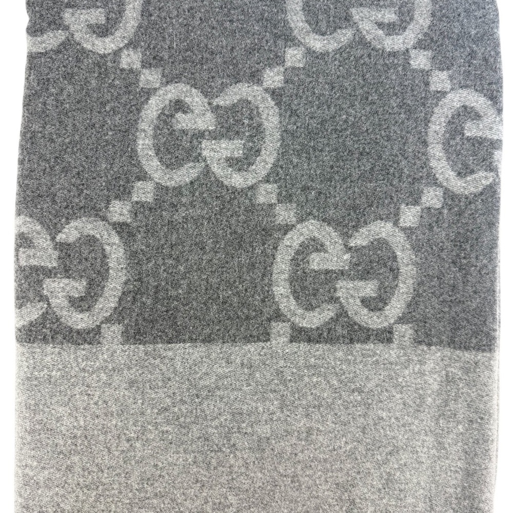 Gucci Charcoal Wool-Cashmere Throw Blanket - Picture 5 of 5